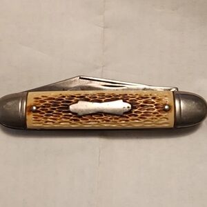 Classic Silver and Brown Pocket Knife